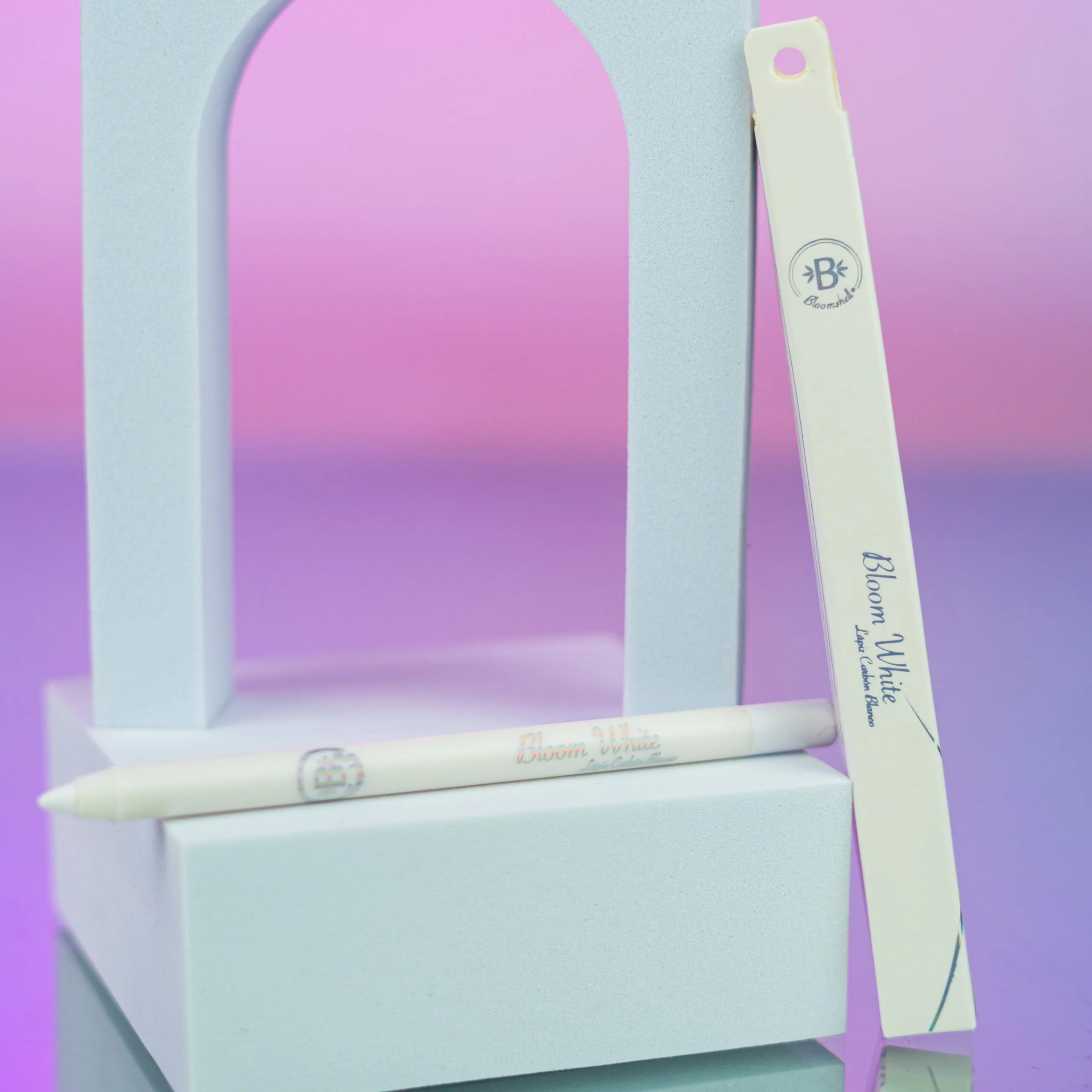 Lápiz Carbón Blanco Bloomshell