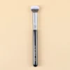 pincel corrector contorno runway
