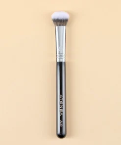 pincel corrector contorno runway